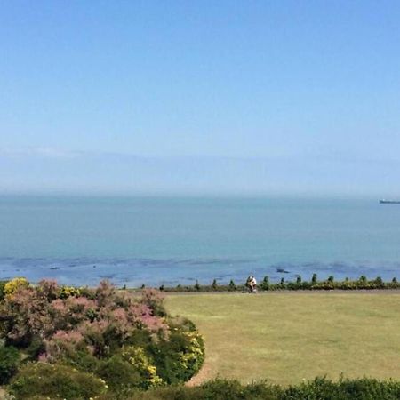 Captain'S Quarters - Stunning Sea Views Apartment Margate Bagian luar foto