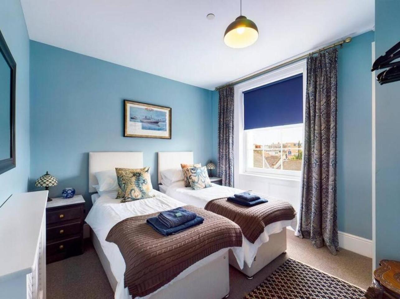 Captain'S Quarters - Stunning Sea Views Apartment Margate Bagian luar foto
