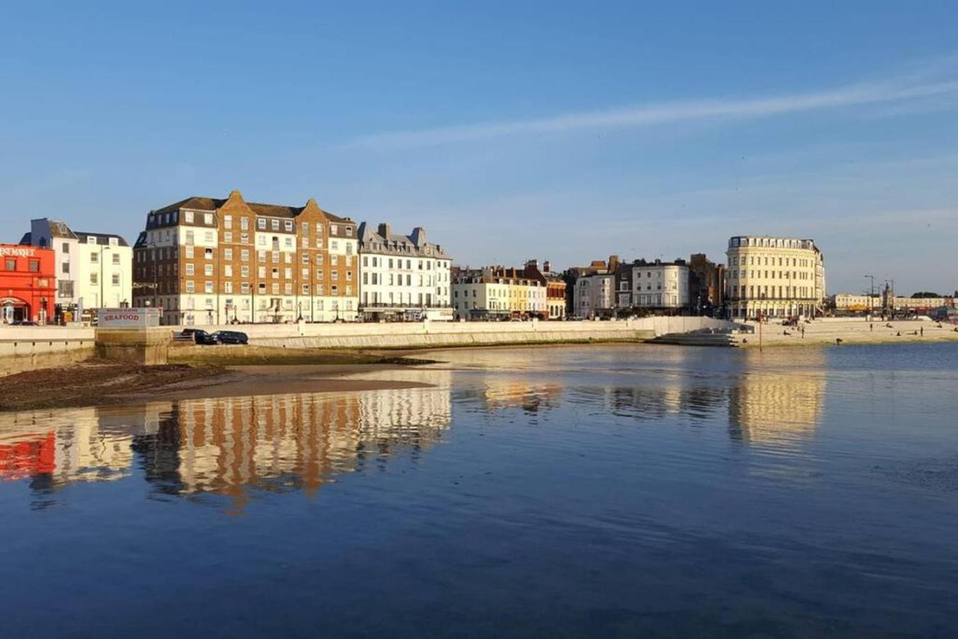 Captain'S Quarters - Stunning Sea Views Apartment Margate Bagian luar foto